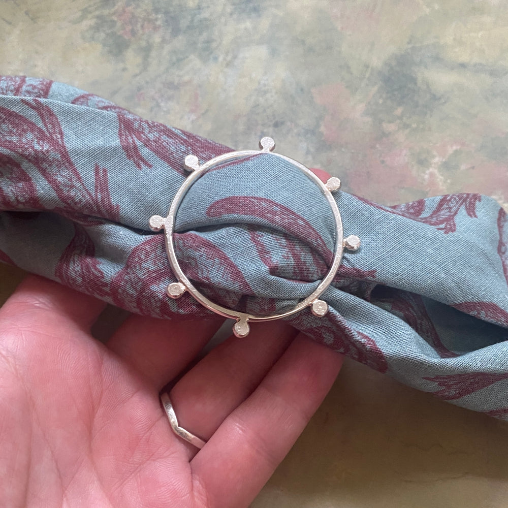 NEW Circle Dot Bandana Slide
