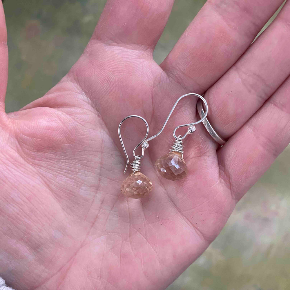 NEW Gem Drop Dangle Earrings in Citrine