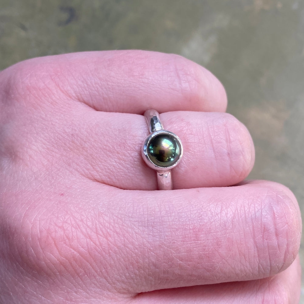 NEW Pearl Ring in Tyme