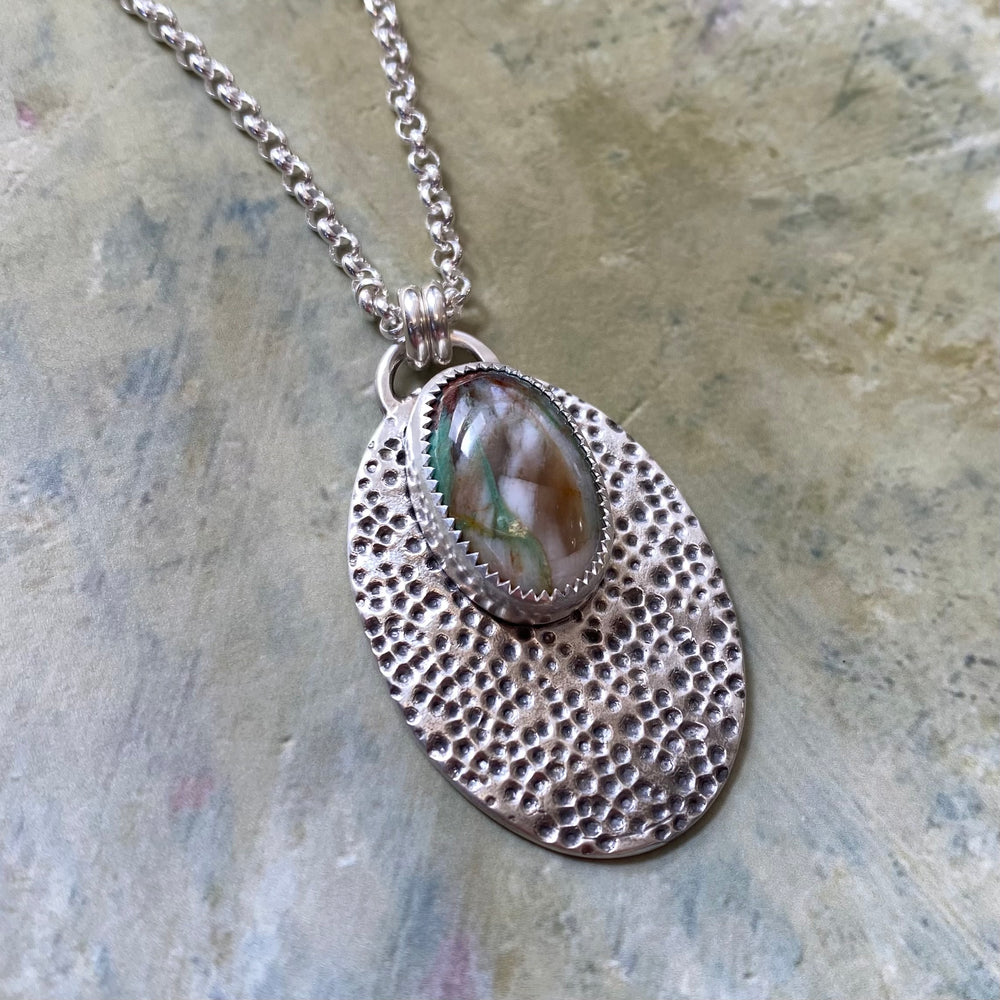 NEW Collawood Necklace